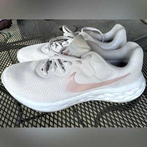 Nike Revolution 6 Next Nature Shoes, W10